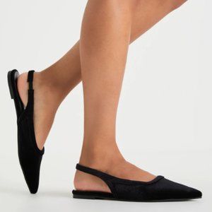 Josselyn Black Velvet Pointed-Toe Slingback Flats Size 9